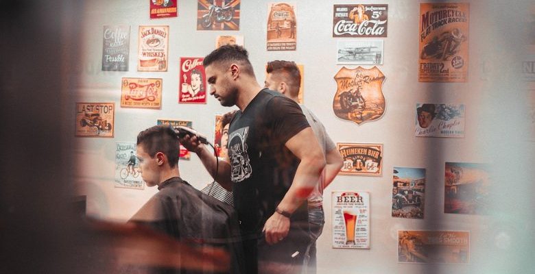 Coiffure et cadeaux : L’art de présenter et vendre au salon